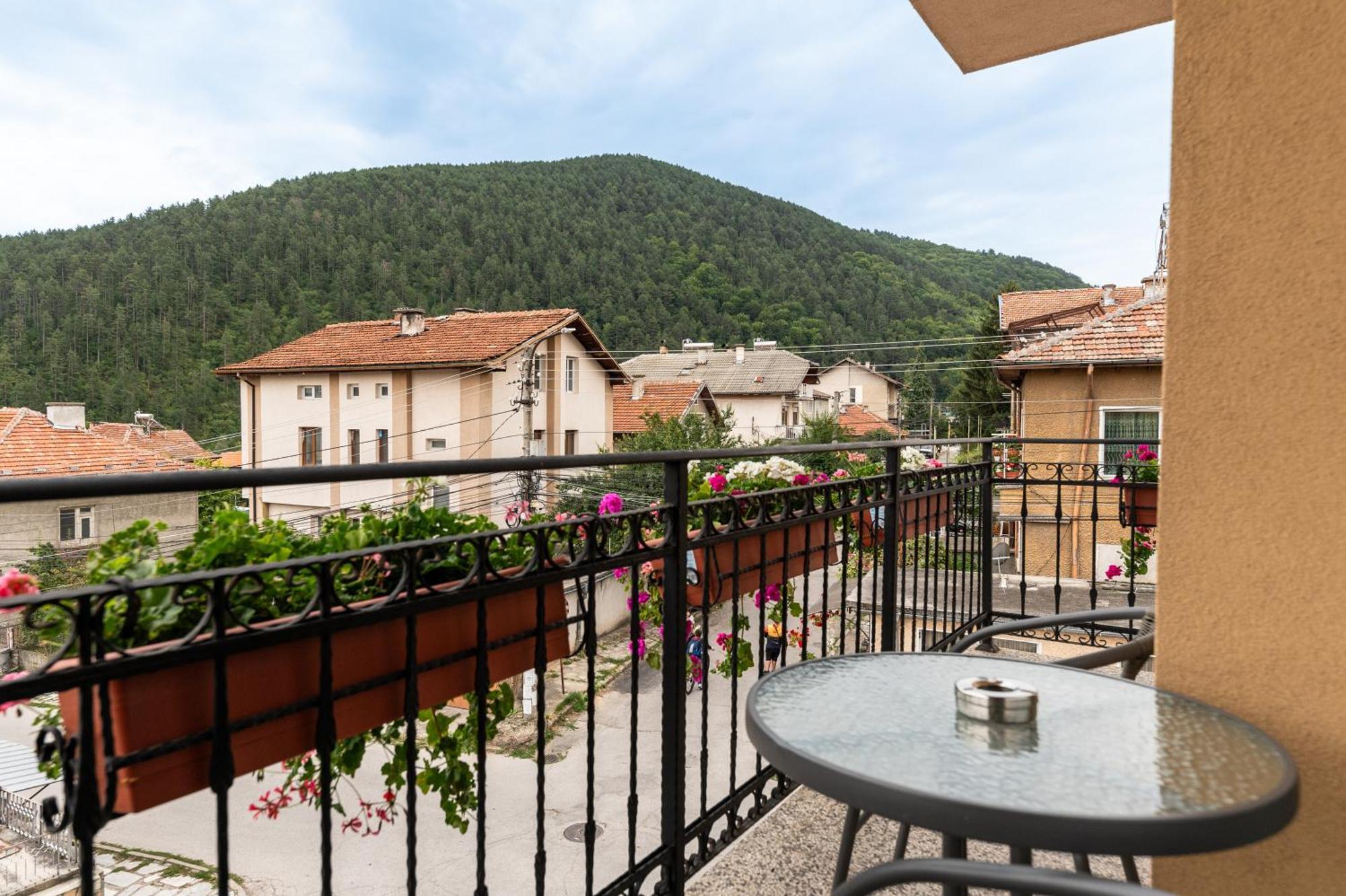 Beluga Guest House Velingrad Exteriér fotografie
